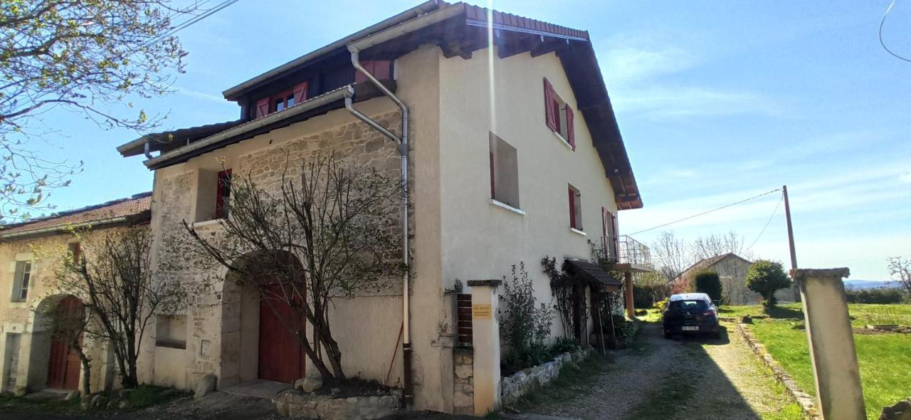 مبيت وإفطار Viry  Maison Au Calme المظهر الخارجي الصورة